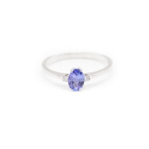 12487 910012487025 MTZN06.01 anello tanzanite 6x4 con diamanti laterali