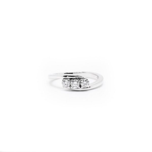 5228 910005228022 MTRY03.41 ANELLO TRILOGY ABBRACCIO 0.41 CT